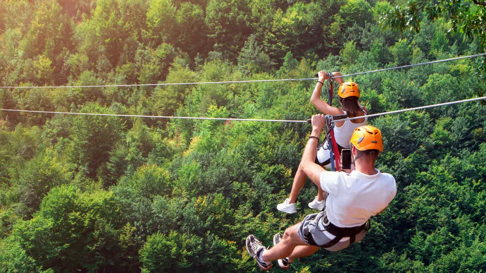 Turismo-de-aventura-explorando-os-esportes-radicais-ao-redor-do-mundo-2