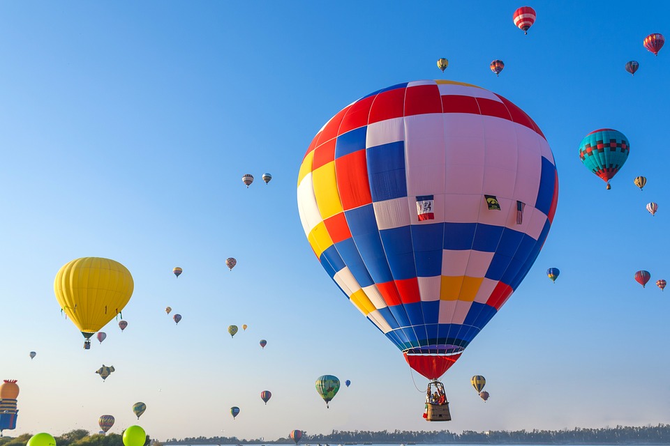 balloon-4176942_960_720